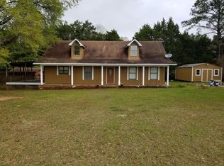 5801 Hubbard Homestead Rd, Lucedale, MS 39452