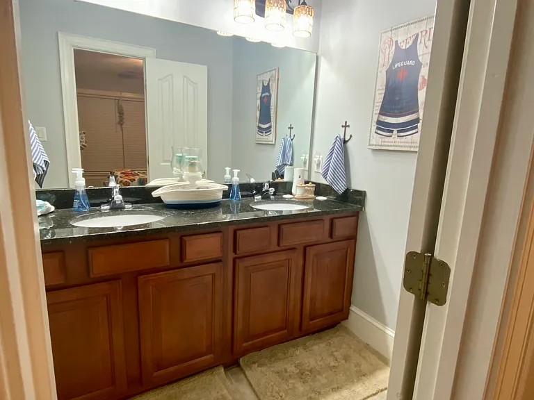 En suite bathroom