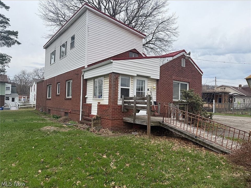 1st image of 410 Palissey St