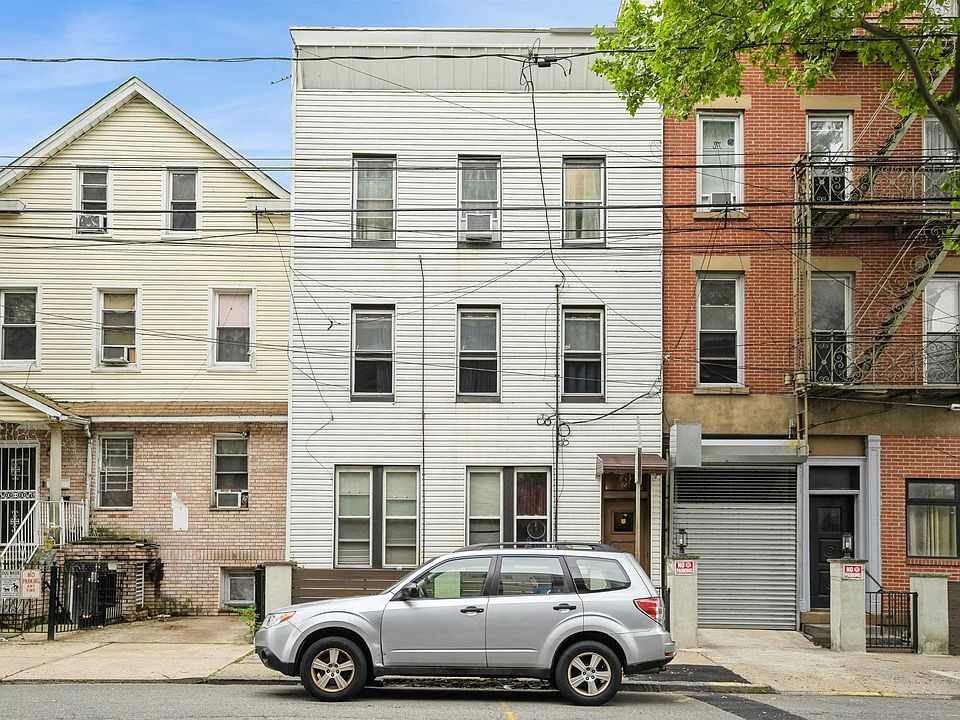 1st image of 73 Laidlaw Ave
