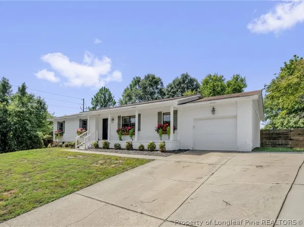 1028 Kerrow Rd, Fayetteville, NC 28314