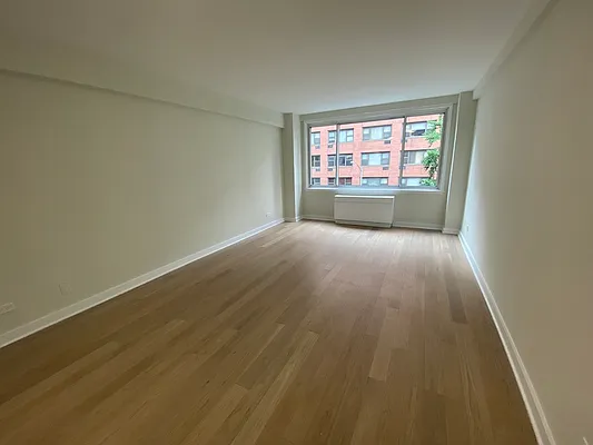 Rented by Stonehenge NYC LLC | media 1