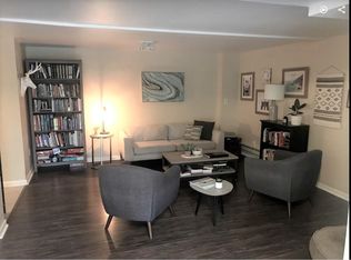 24520 S San Luis Ave #B, Carmel, CA 93923