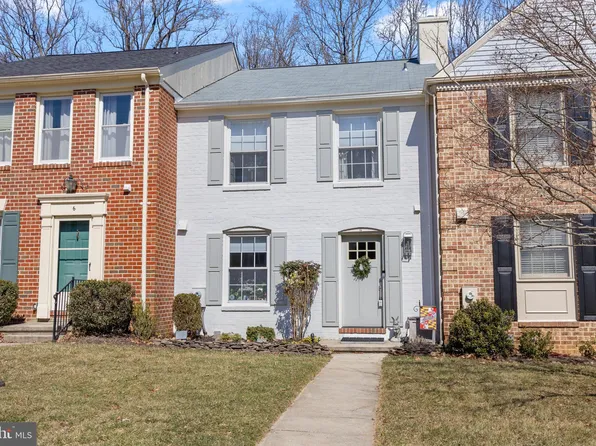 4 Salthill Ct, Lutherville Timonium, MD 21093