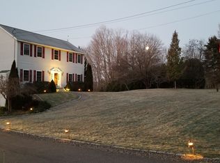 776 Meredith Center Rd, Laconia, NH 03246