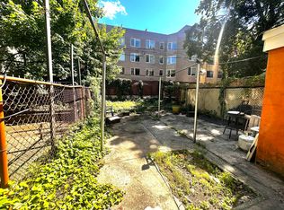 146 Macon St, Brooklyn, NY 11216