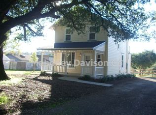 777 Palm Ave, Penngrove, CA 94951