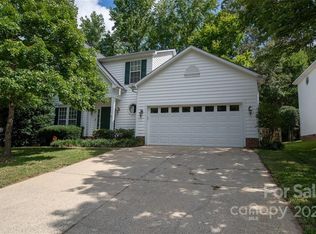 6234 Skyline Dr, Charlotte, NC 28269
