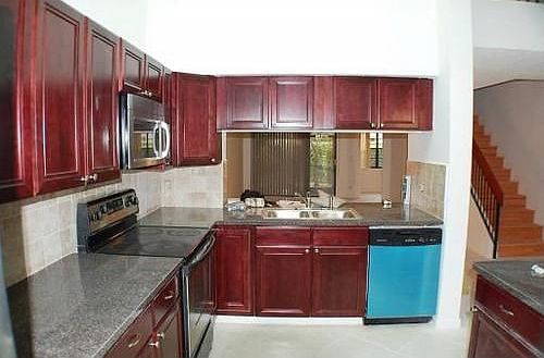 3rd image of 1658 Cypress Pointe Dr