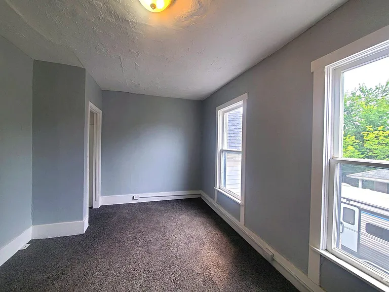 7315 Guthrie Ave — Photo 5