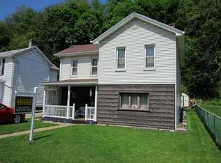 535 Market St, Leechburg, PA