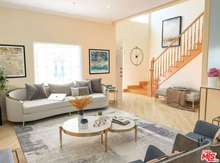 427 S Clark Dr, Beverly Hills, CA 90211