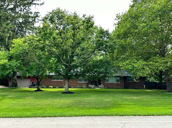 5015 Bonnie Brae St, Indianapolis, IN 46228