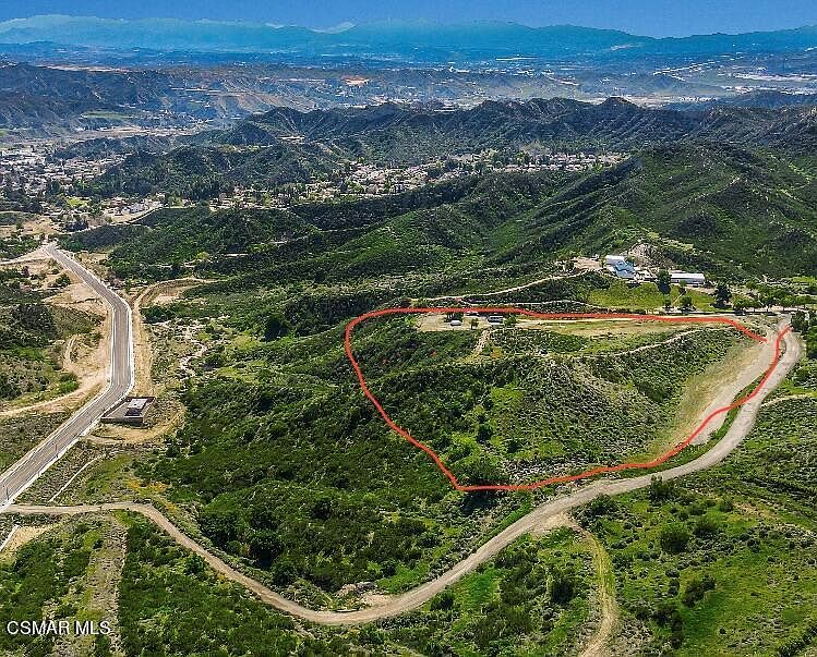 2nd image of 31315 Sloan Canyon Rd