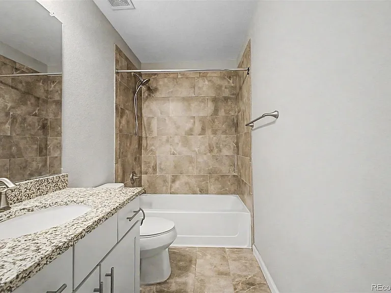 1791 S Buchanan Cir — Photo 35