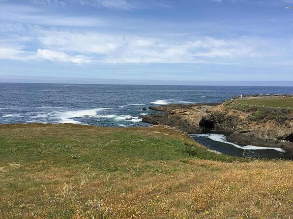 2nd image of 32800 N Highway 1