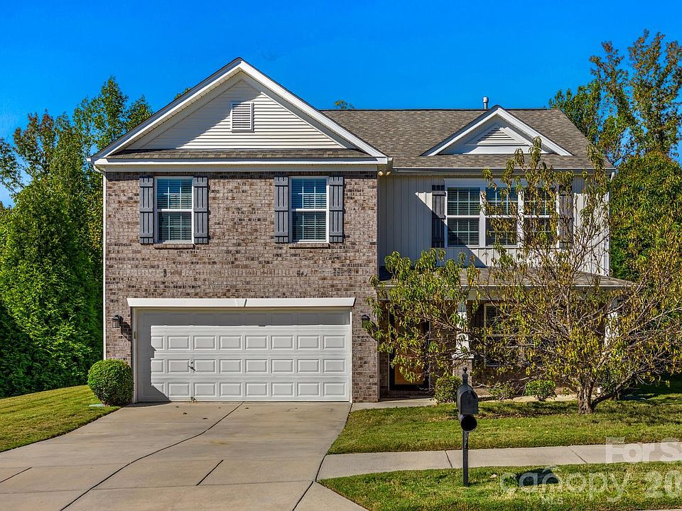 1st image of 1012 Ellen Ln