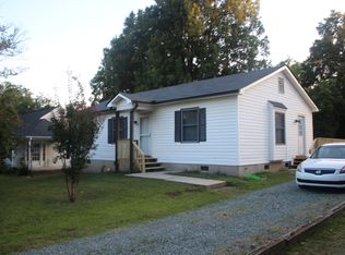 326 W Ruffin St, Burlington, NC 27217