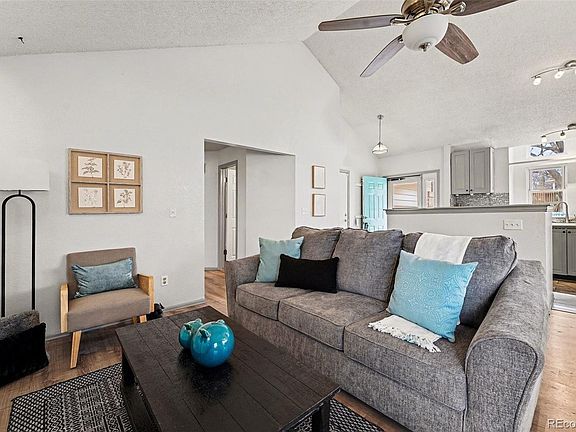 4th image of 10289 Halleys Way