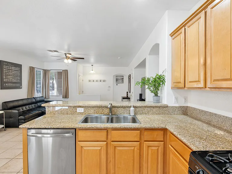 2702 Wood Sorrel St — Photo 4