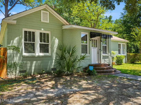 437 Laurens Ave S, Fairfax, SC 29827