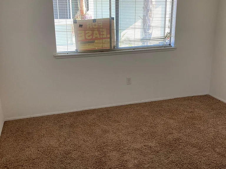 16394 Vista Roma Cir — Photo 5