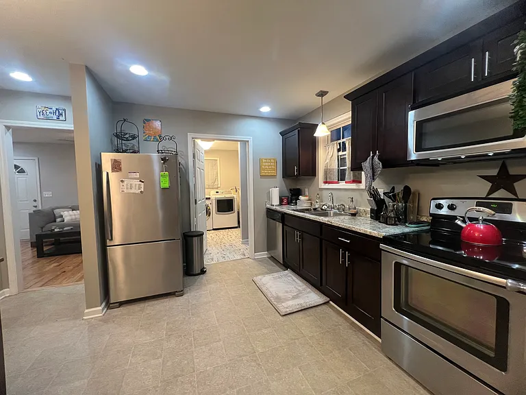 4607 Grinstead Pl — Photo 17