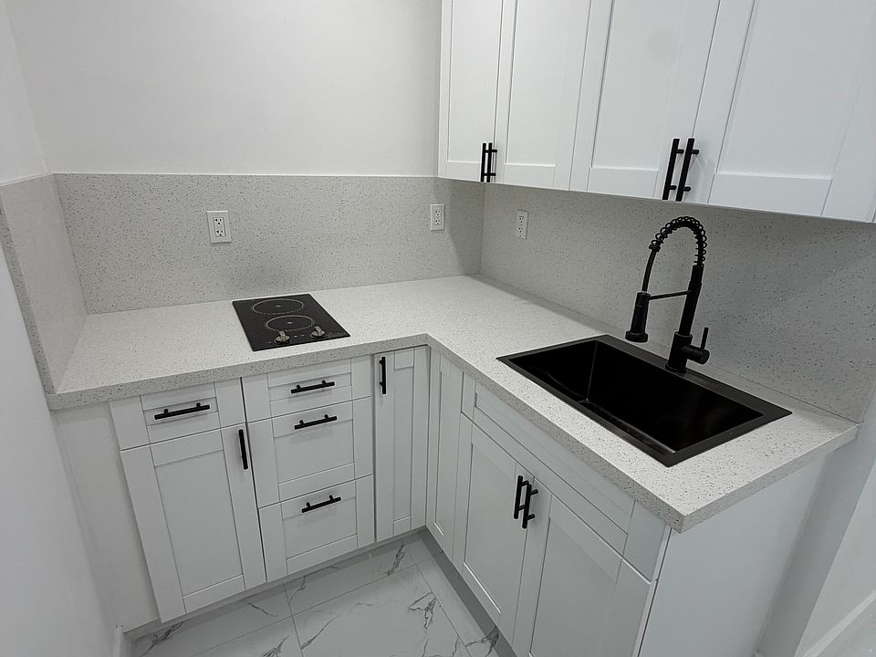 1st image of 11134 SW 6th St #R2