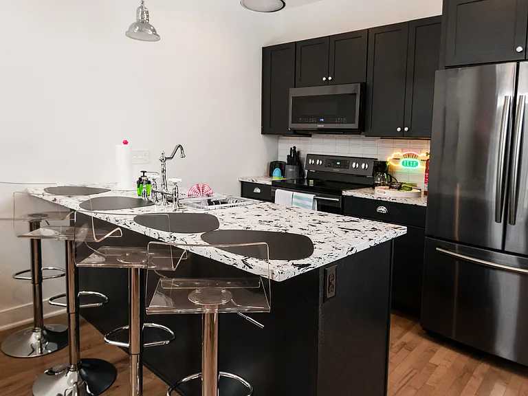 1217 N Hancock St — Photo 1