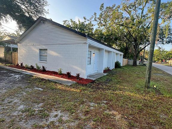 3rd image of 1601 E Idell St #A
