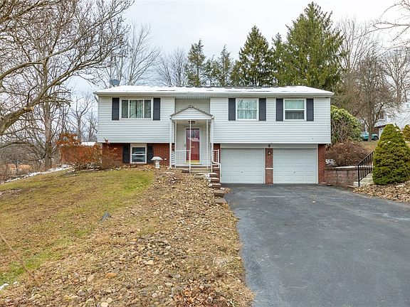 2nd image of 2 Lou Ann Ln