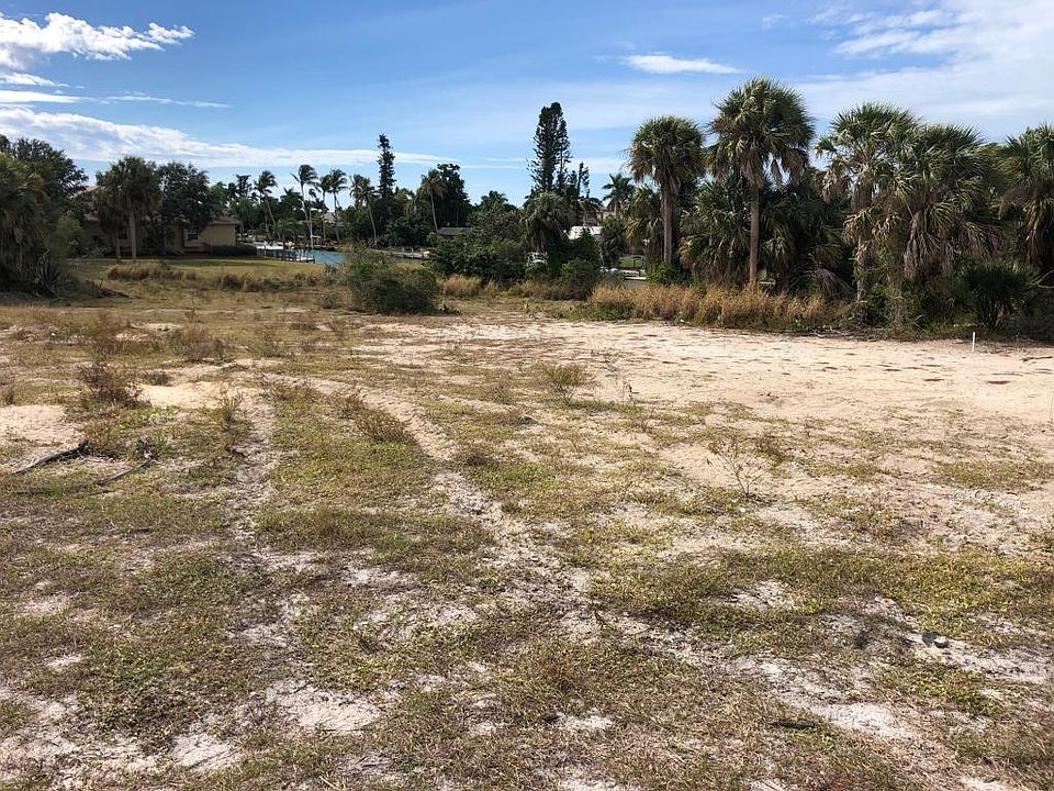 1st image of 1125 Caxambas Dr