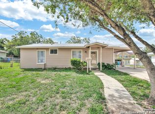 2958 Lasses Blvd, San Antonio, TX 78223
