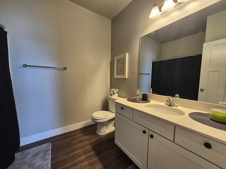 4683 W Sylvie Ct #202 — Photo 8