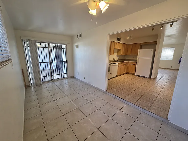 29 E Pastime Rd — Photo 9