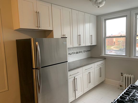 3rd image of 539 Joralemon St #2094200