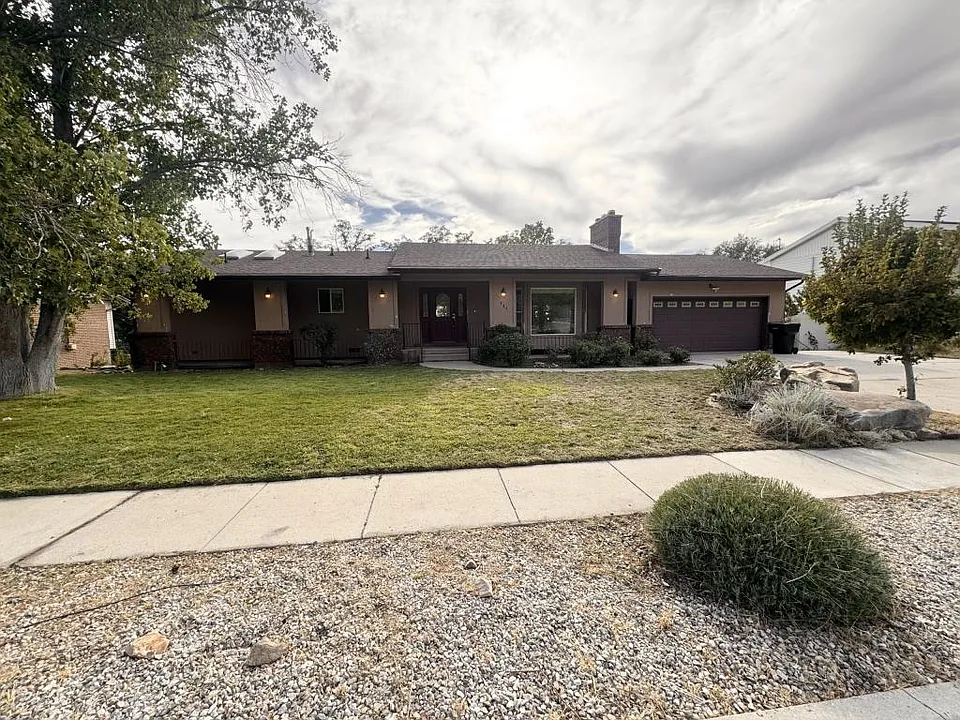 751 N Highland Blvd