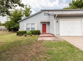 641 Earthside Cir #A, Claremore, OK 74017