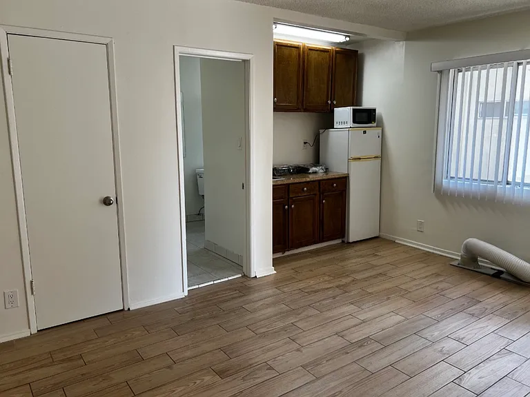 1512 Butler Ave #2 — Photo 7