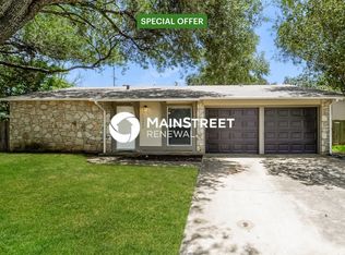 11045 White Sands St, Live Oak, TX 78233