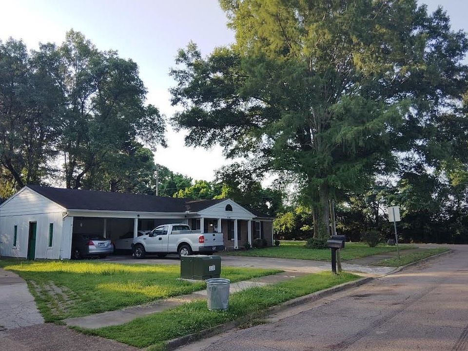 2nd image of 8160 Leighton Ln