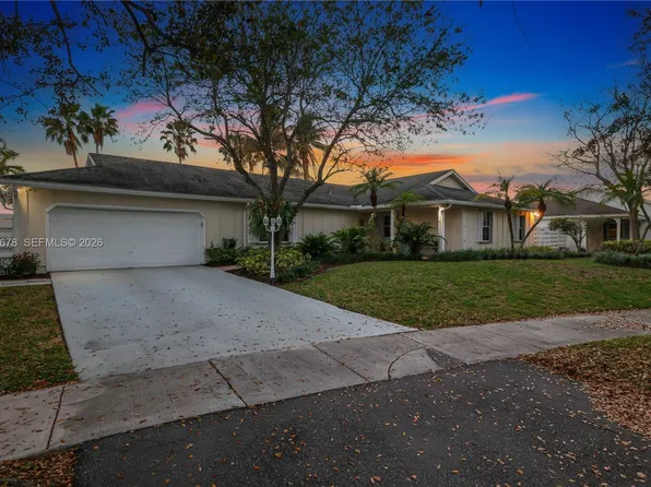 14952 SW 149th St, Miami, FL 33196