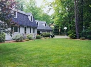 17 Coach Rd, Stratham, NH 03885