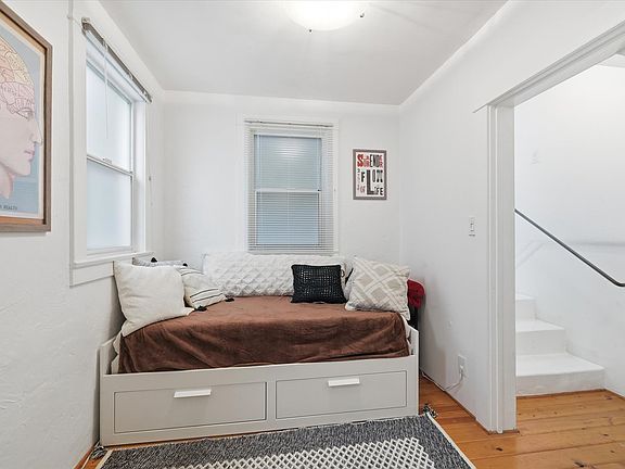 4th image of 43 Dudley Ave #B