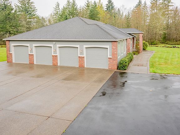 3rd image of 23615 NE 174th Ct
