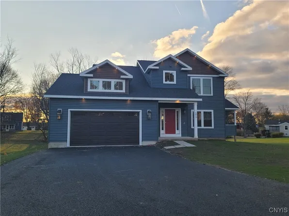 8835T Gaskin Rd, Clay, NY 13041