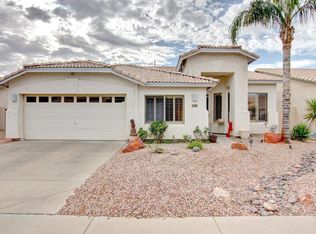 223 W Saint John Rd, Phoenix, AZ 85023