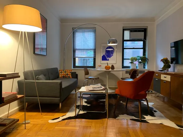 155 West 71st Street image 4 of 15