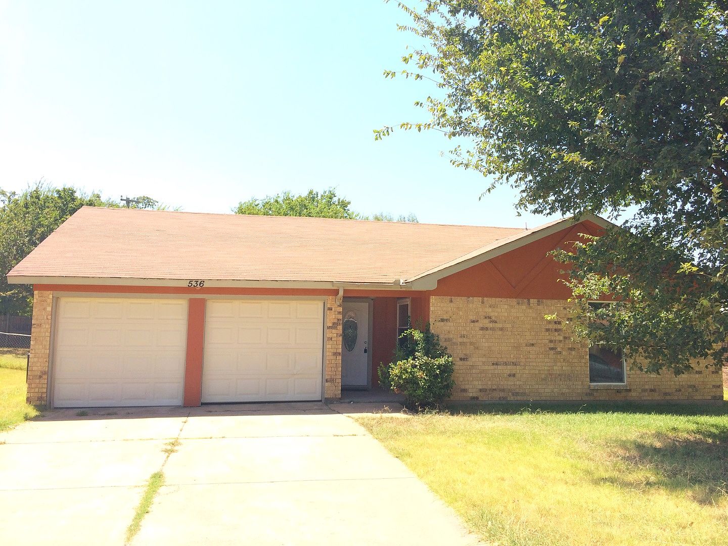 536 Chambers Creek Dr S Everman Tx 76140 Zillow