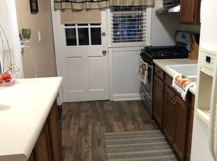 58 Berkshire Rd, Essex, MD 21221